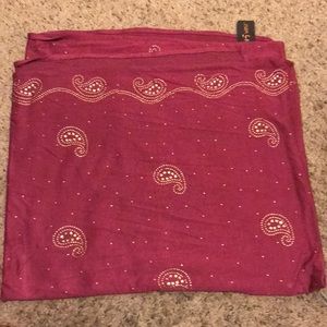 Brand new scarf @ $8.00